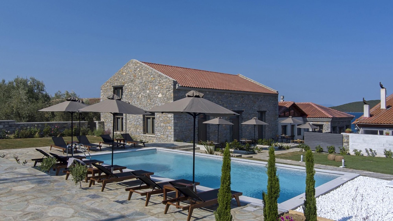 Photo of Outdoor in Sourpi