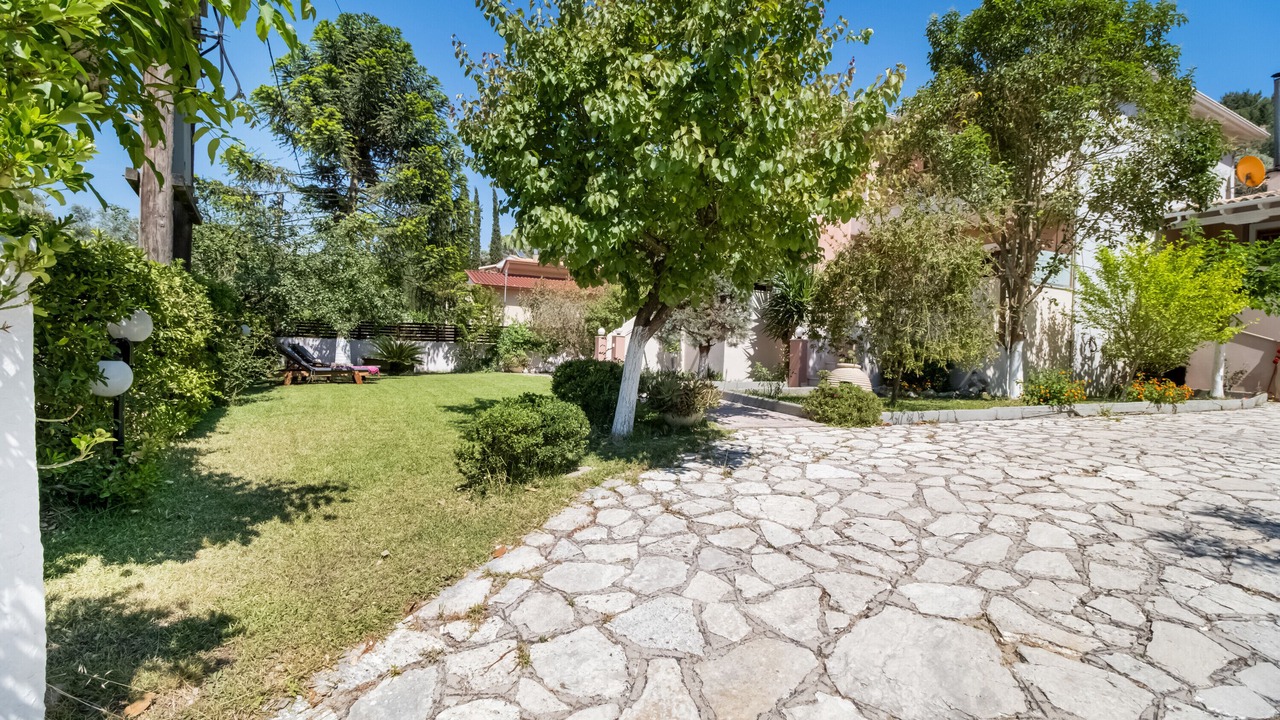 Photo of Outdoor in Katokhorion