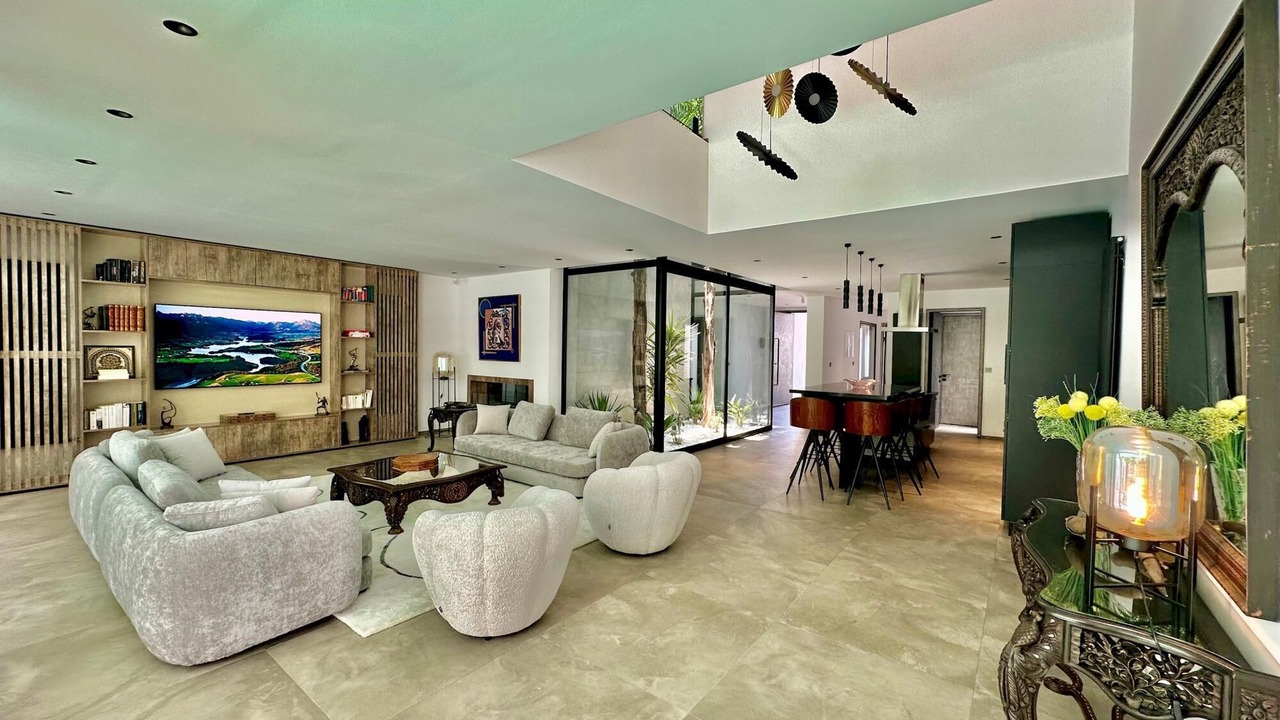 Photo of Livingroom in Chotrana