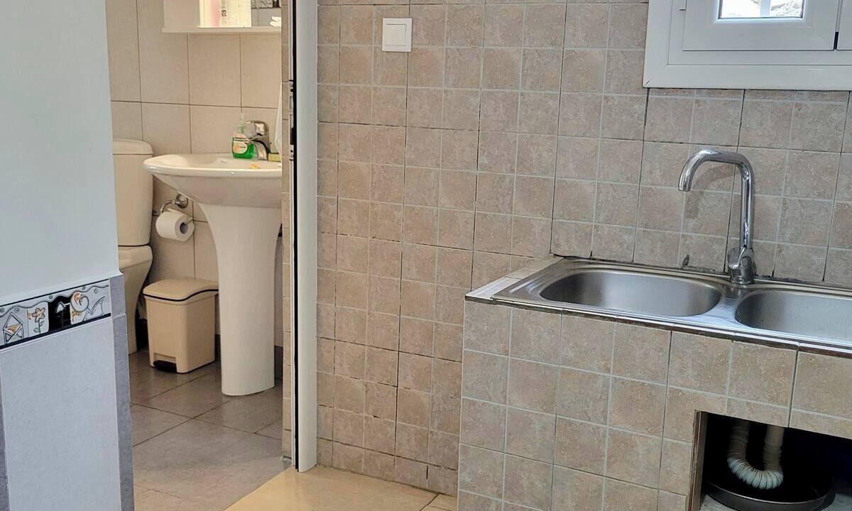 Photo of Bathroom in Kardamyli