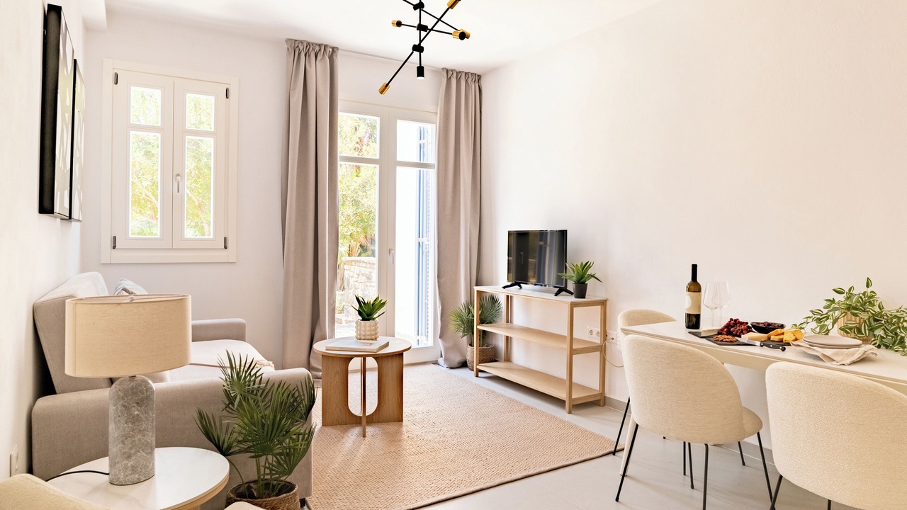 Photo of Livingroom in Molos