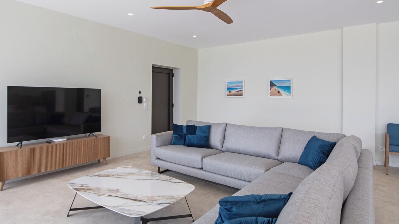 Photo of Livingroom in Perigiali