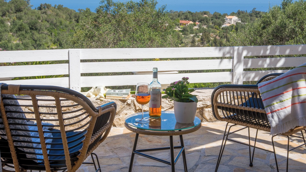 Photo of Patio Balcony in Kourteika