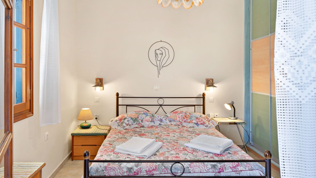 Photo of Bedroom in Loutra