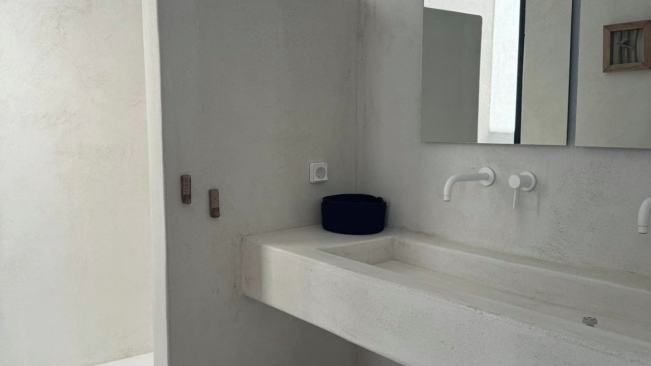 Photo of Bathroom in Maragas