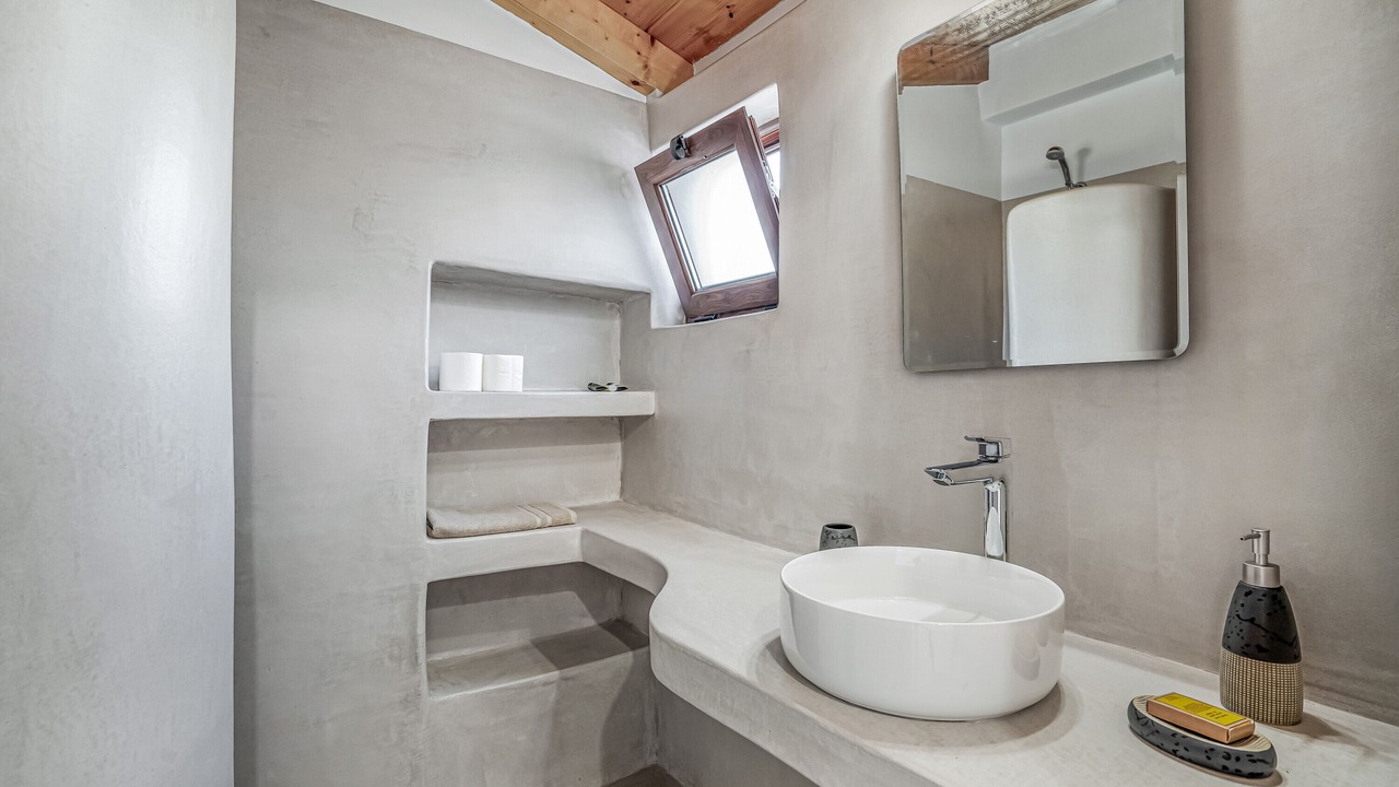 Photo of Bathroom in Kithira