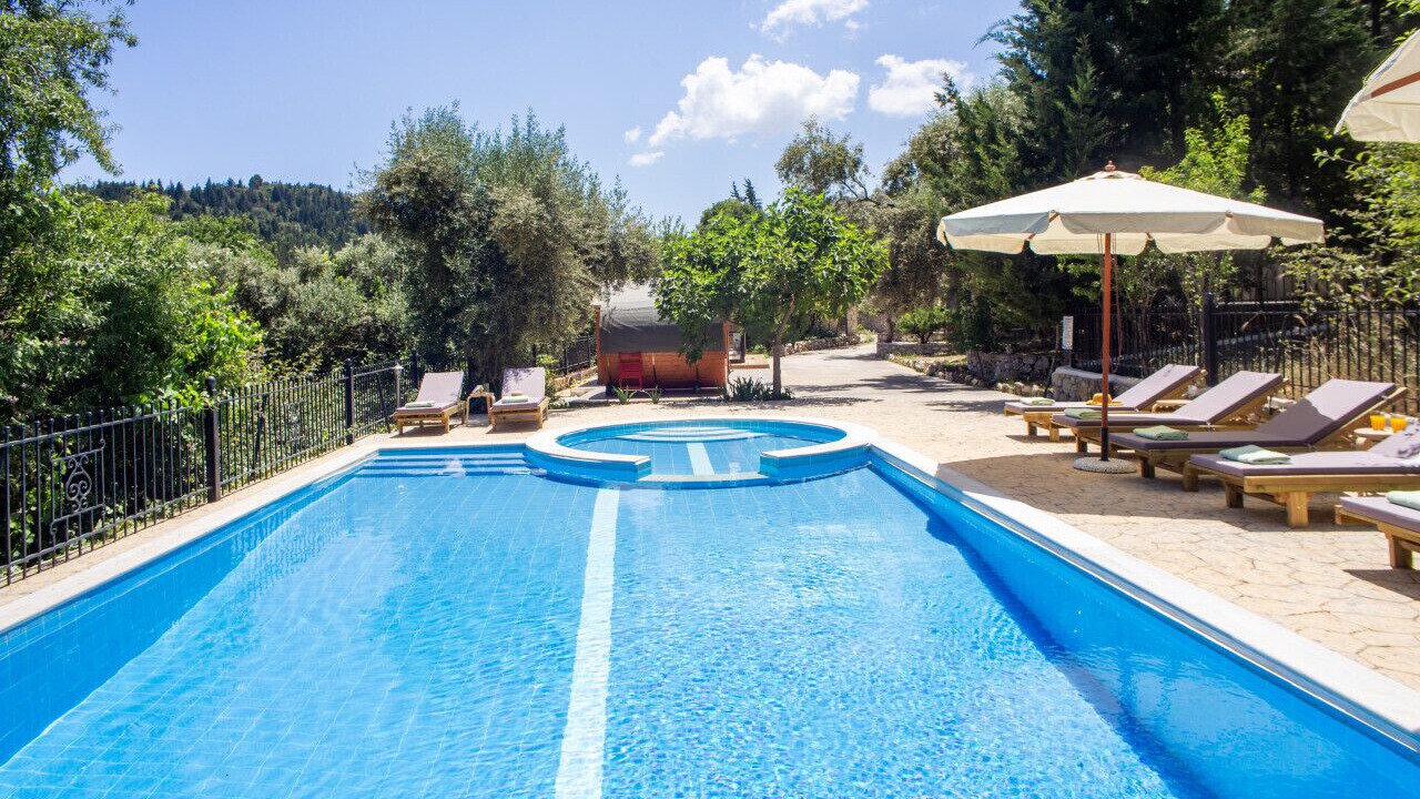 Photo of Outdoor in Asprogerakata