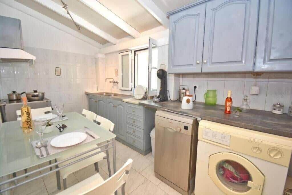 Photo of Kitchen in Chalikounas