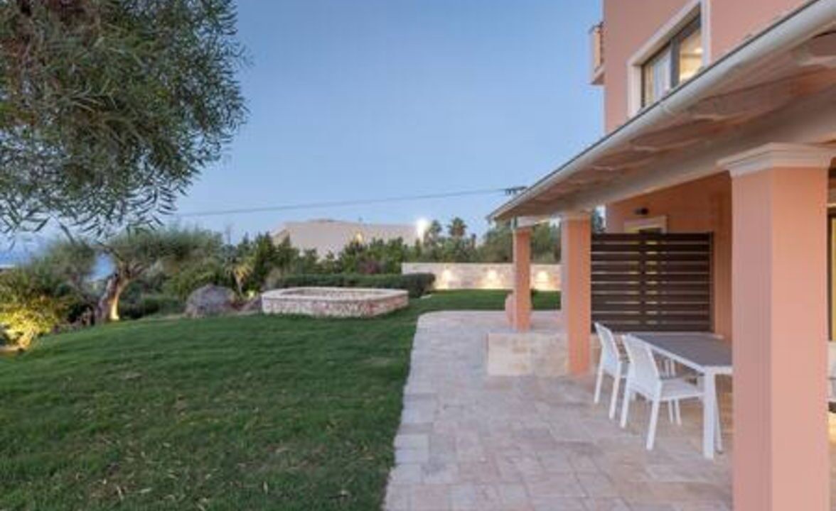 Photo of Outdoor in Dassia
