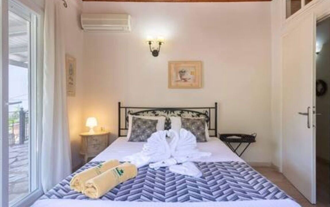 Photo of Bedroom in Katavolos