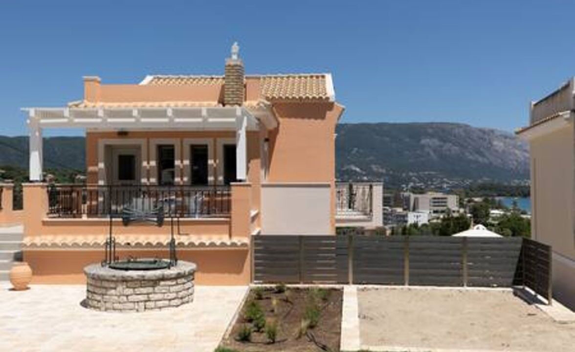 Photo of Patio Balcony in Dassia