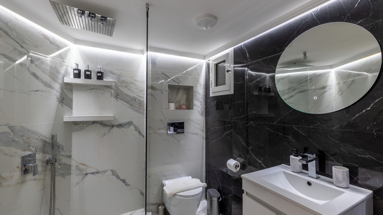 Photo of Bathroom in Thessaloniki City Centre