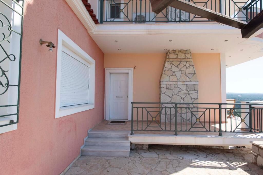 Photo of Outdoor in Romanos