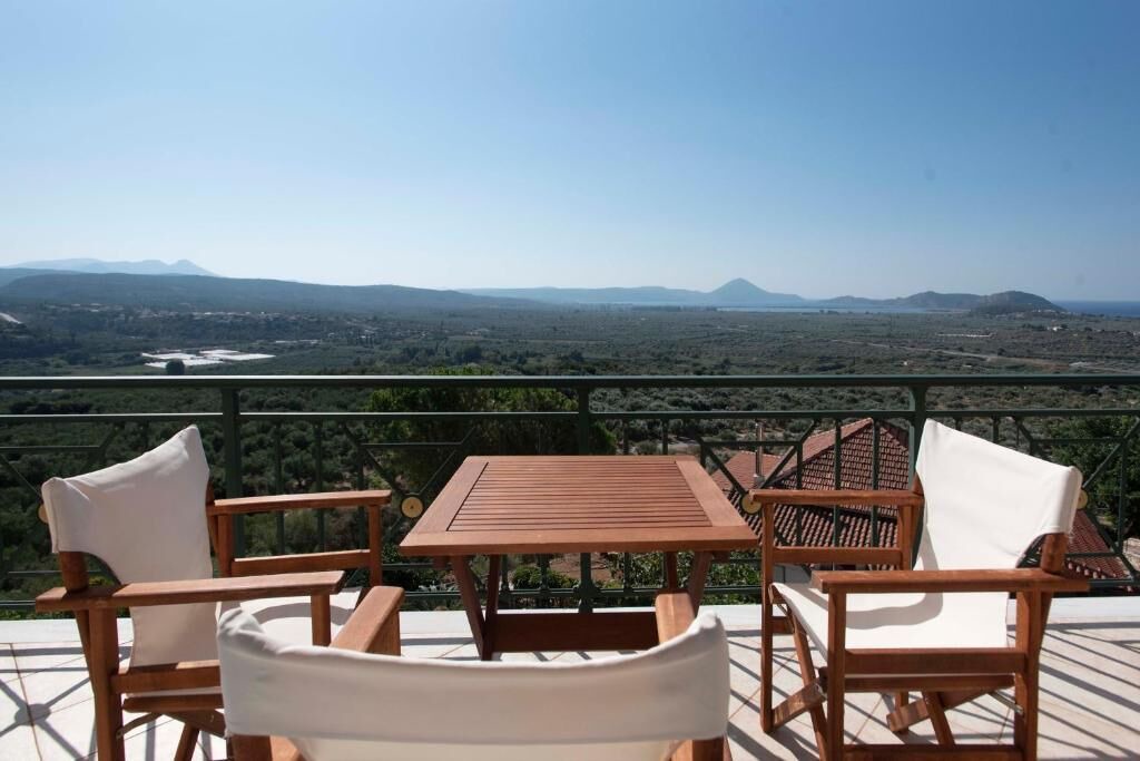 Photo of Outdoor in Romanos