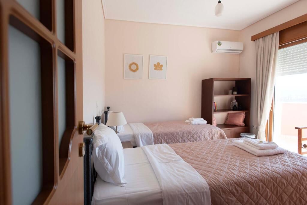 Photo of Bedroom in Romanos