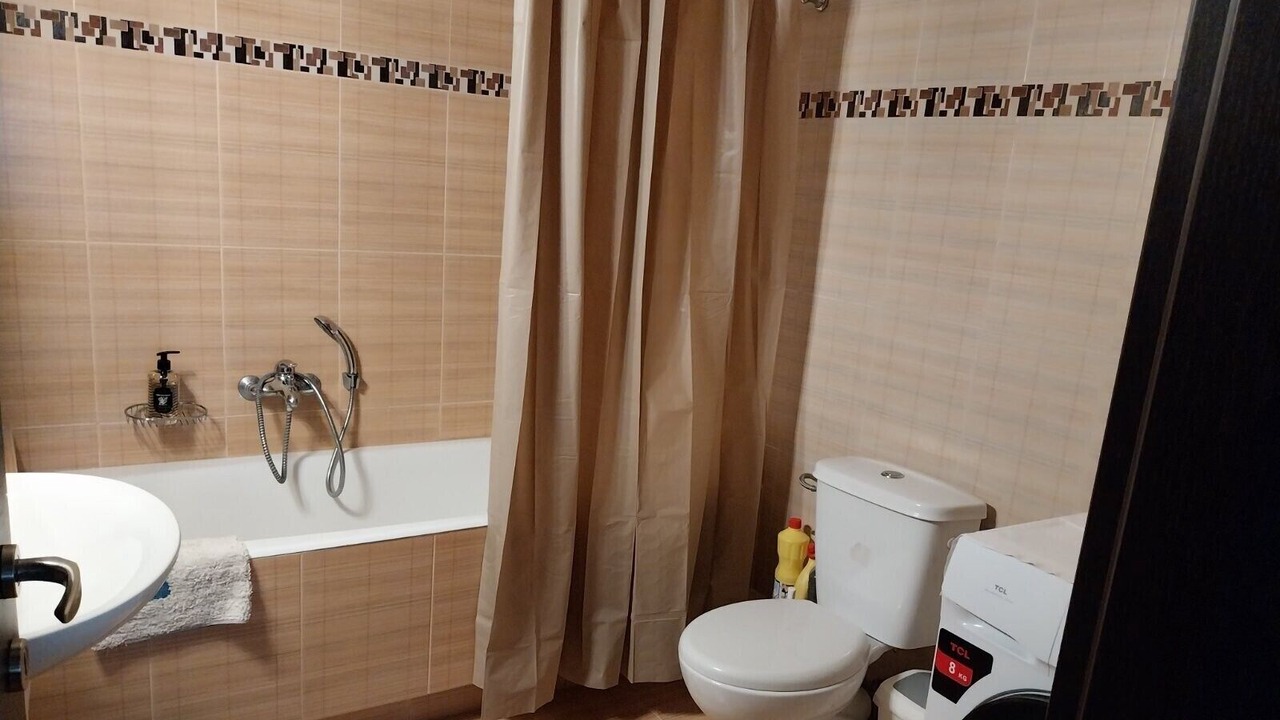 Photo of Bathroom in Menidion