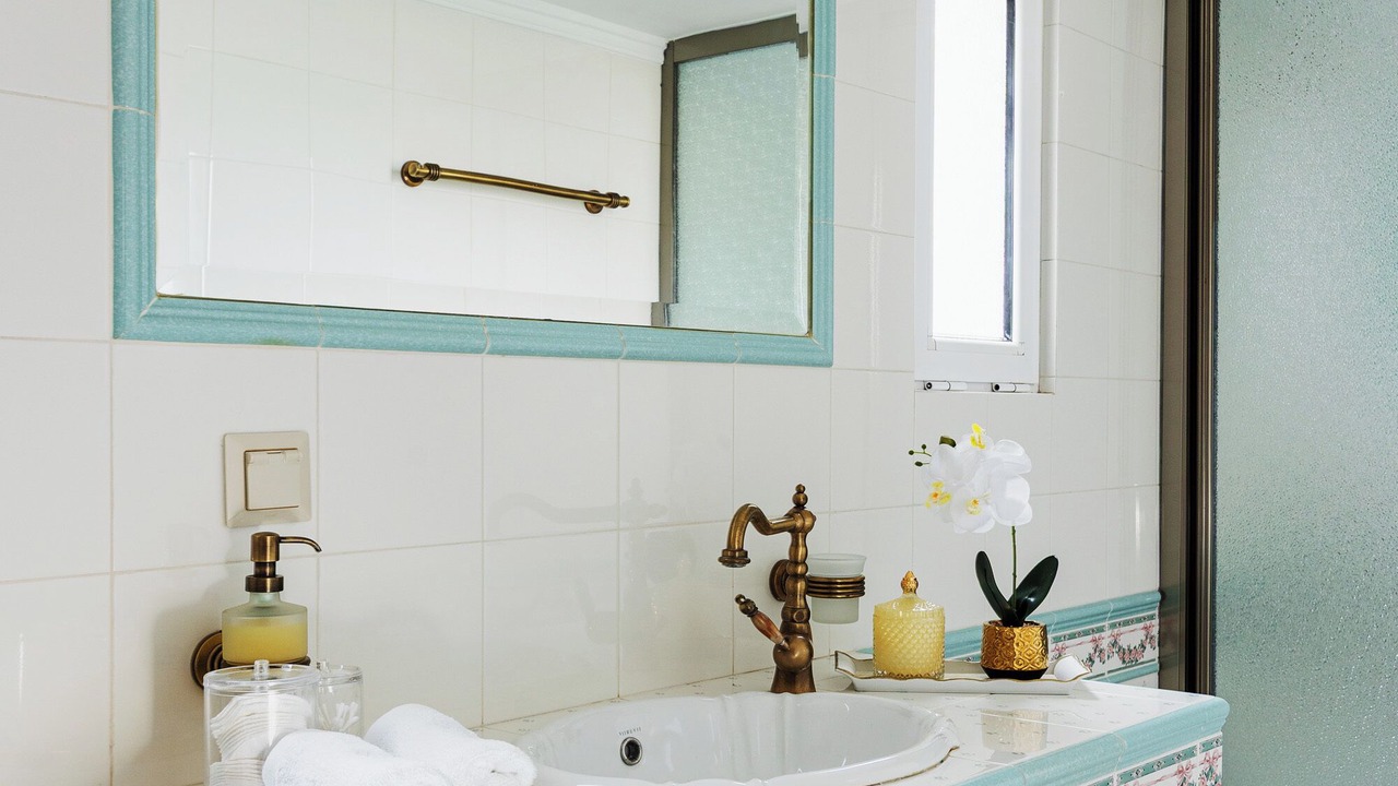 Photo of Bathroom in Saronikos