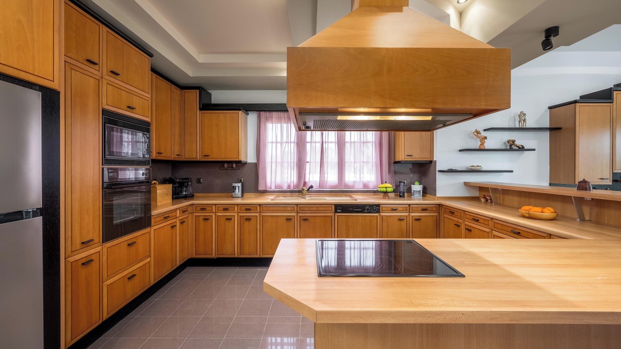 Photo of Kitchen in Petaloudes