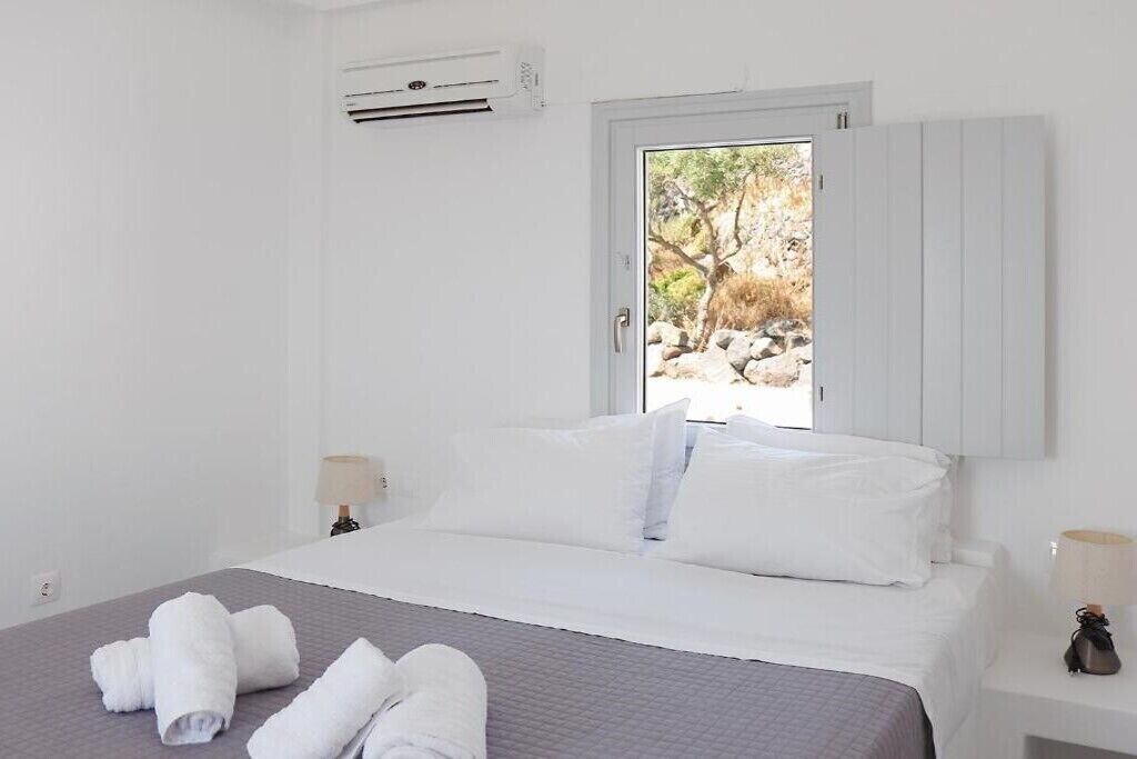 Photo of Bedroom in Firostefani