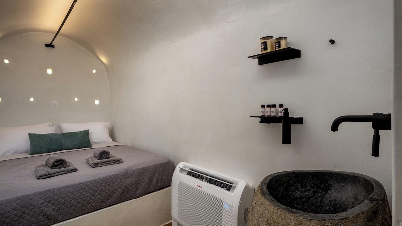 Photo of Bathroom in Symi