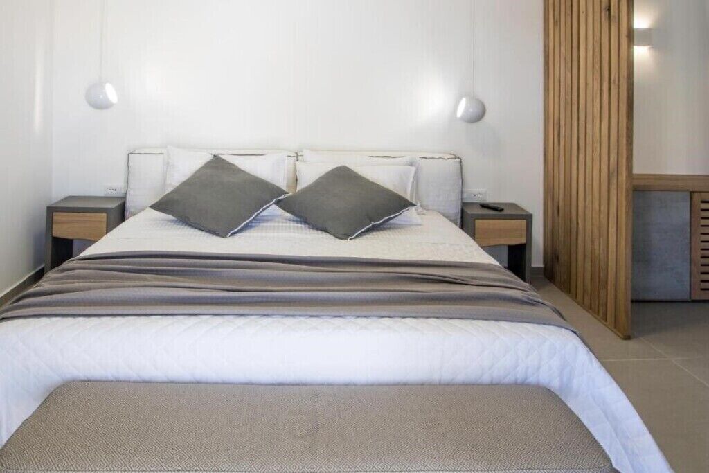Photo of Bedroom in Kini
