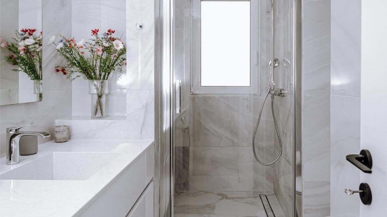 Photo of Bathroom in Voula