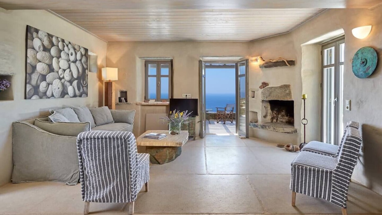 Photo of Livingroom in Tinos Town
