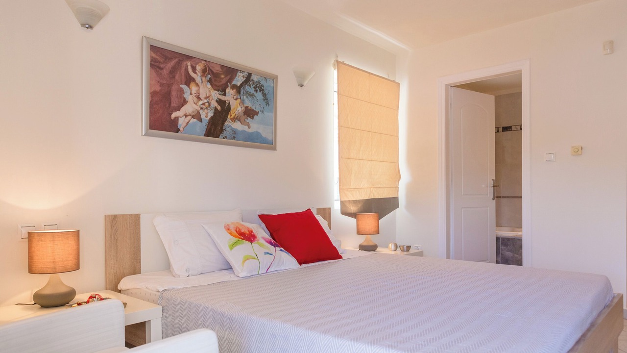 Photo of Bedroom in Marathon