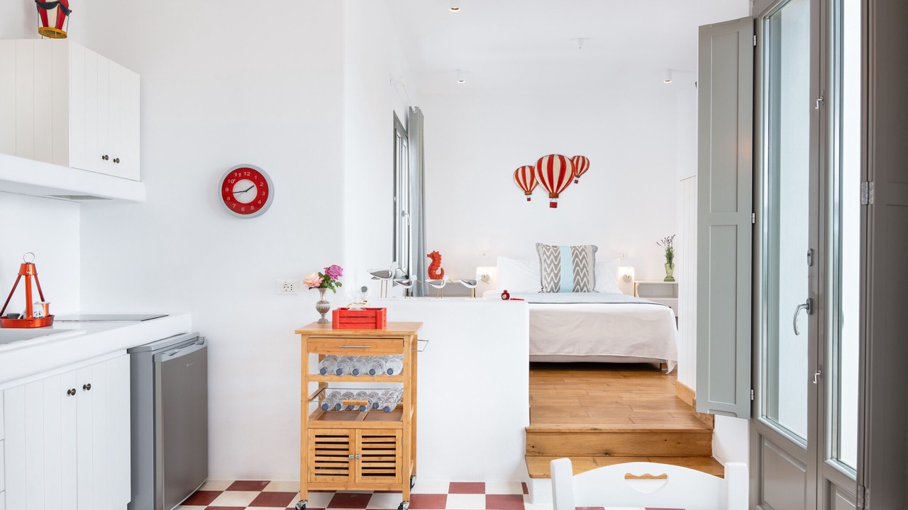 Photo of Bedroom in Milos