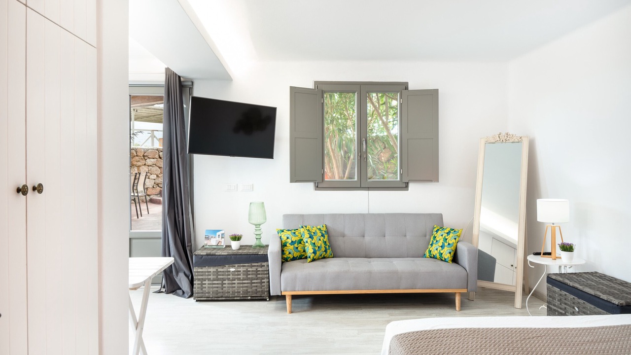 Photo of Bedroom in Milos