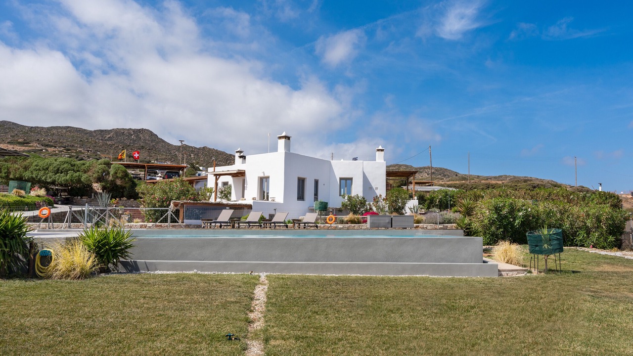 Photo of Outdoor in Milos