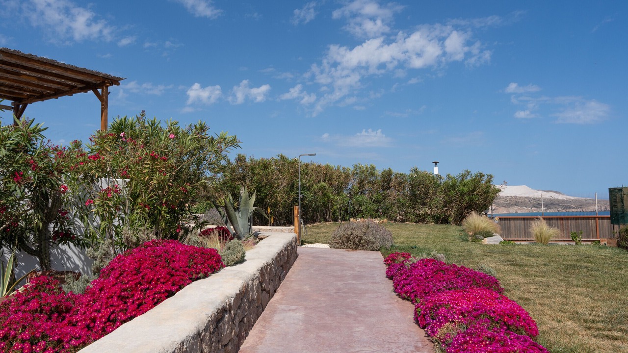 Photo of Outdoor in Milos