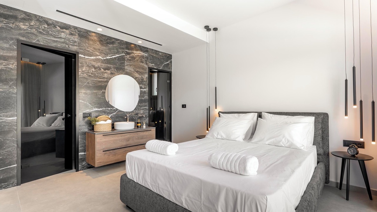 Photo of Bedroom in Asgourou