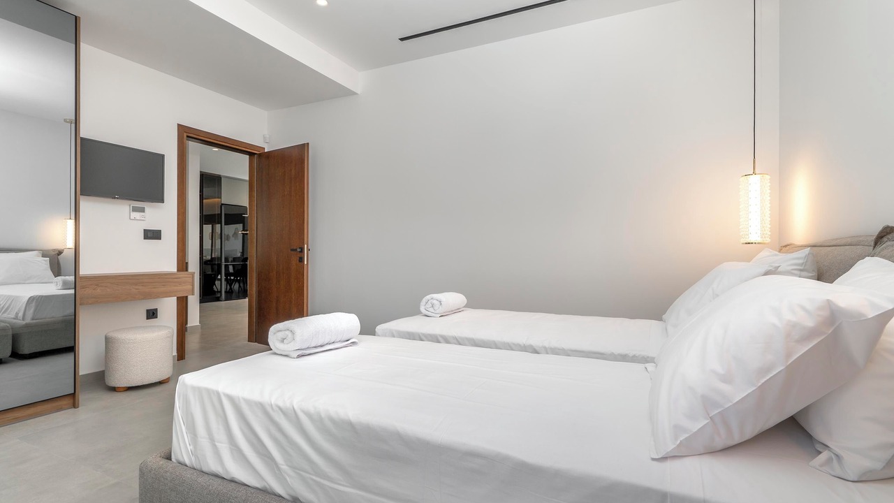 Photo of Bedroom in Asgourou