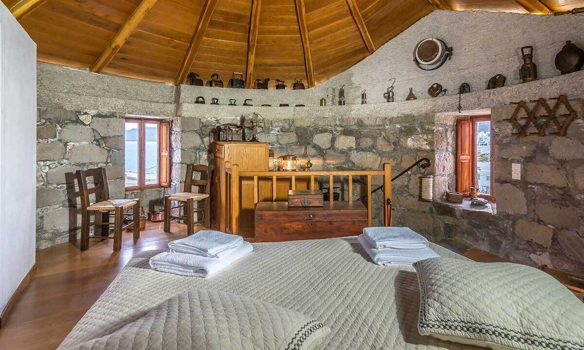 Photo of Bedroom in Adamas