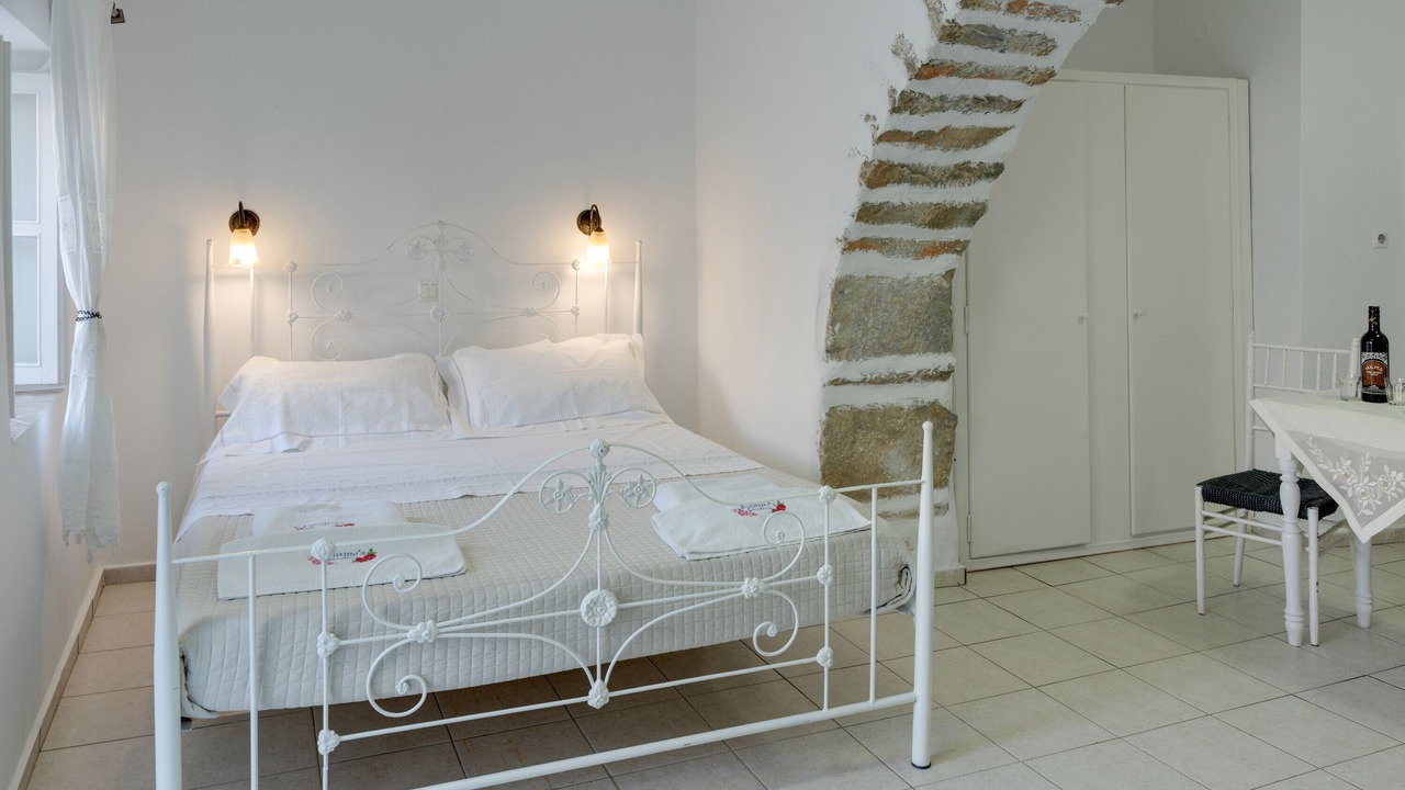 Photo of Bedroom in Amorgos Town
