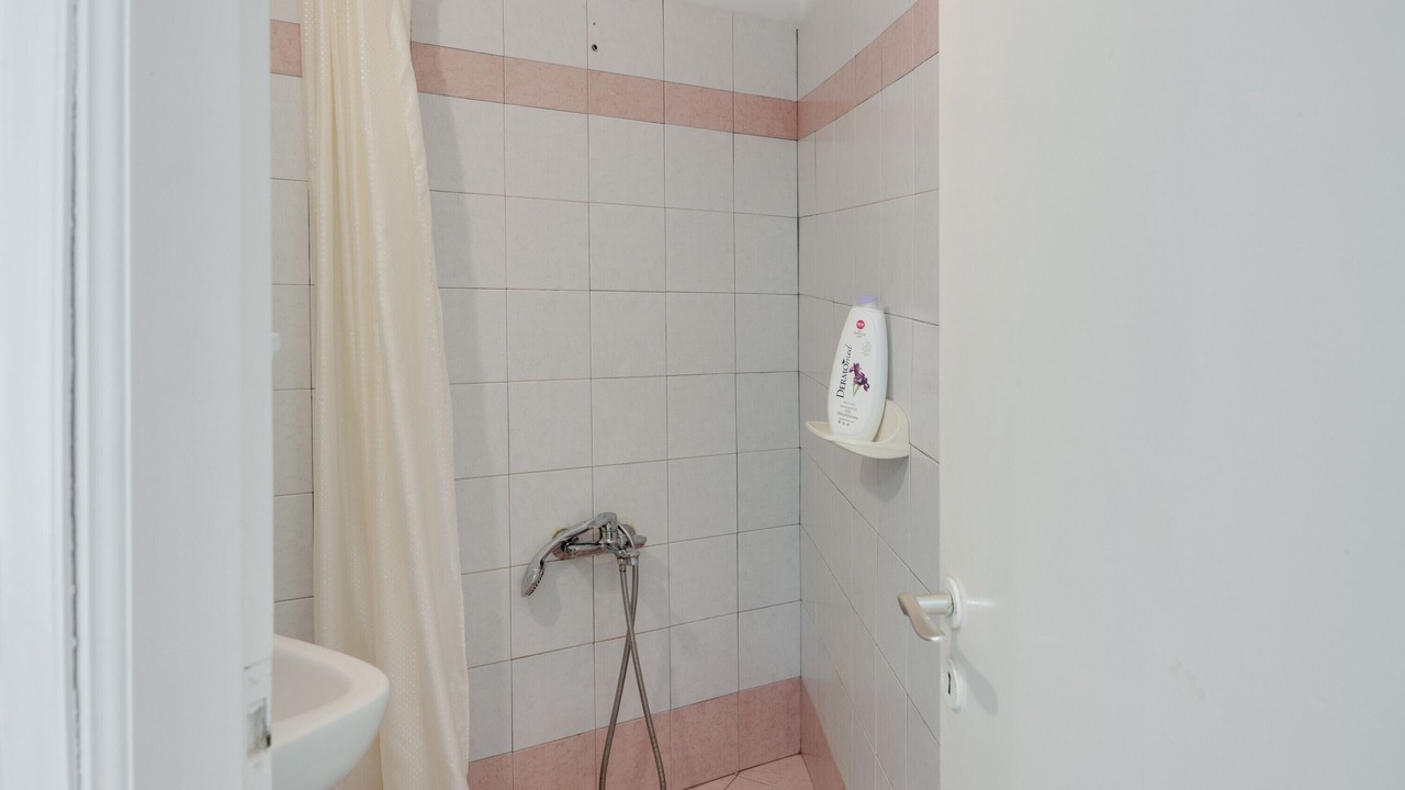 Photo of Bathroom in Amorgos Town