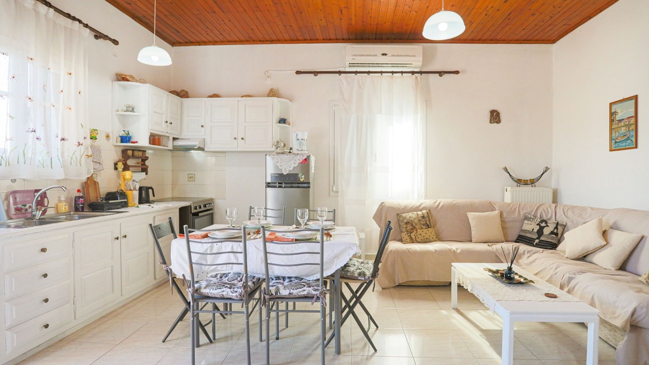 Photo of Others in Gaios
