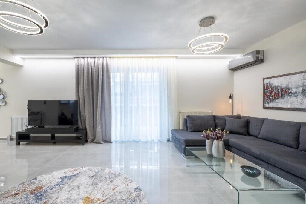 Photo of Livingroom in Kinosargous