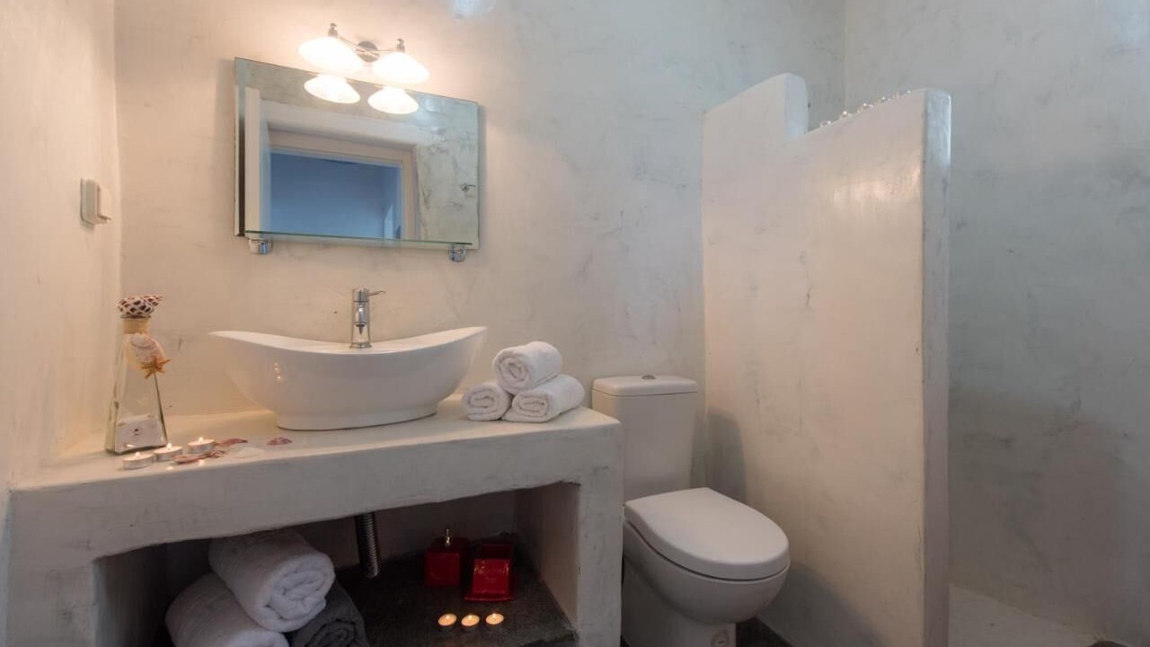 Photo of Bathroom in Sifnos