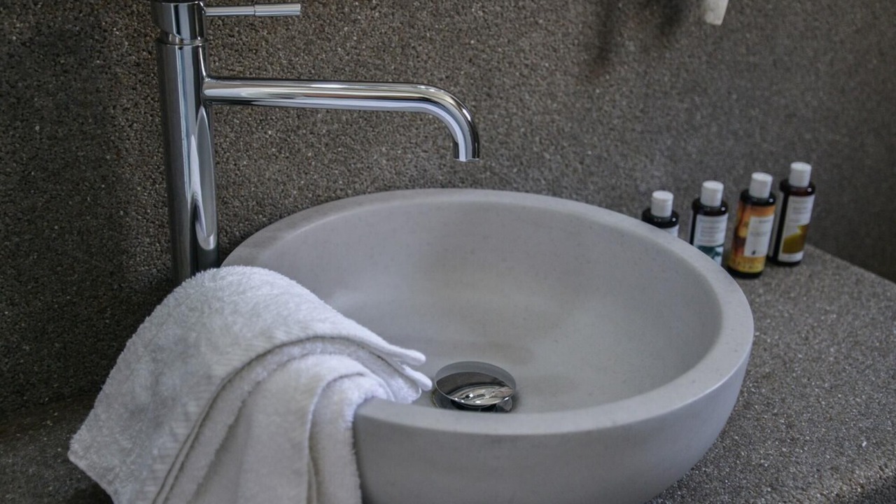 Photo of Bathroom in Tripiti