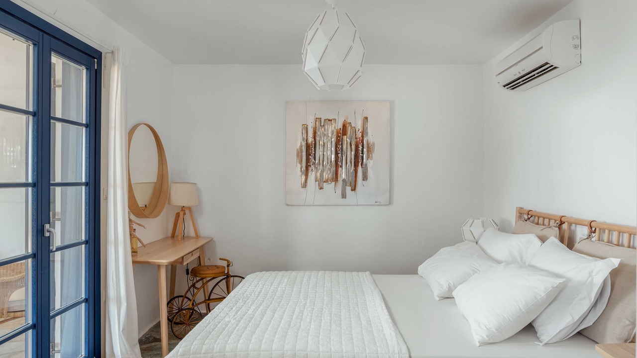 Photo of Bedroom in Serifos