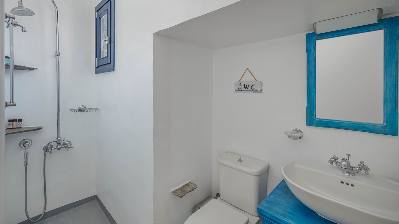 Photo of Bathroom in Serifos
