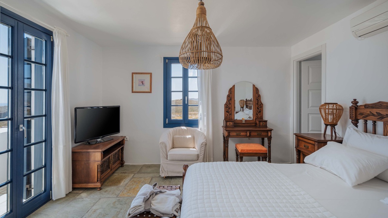 Photo of Bedroom in Serifos