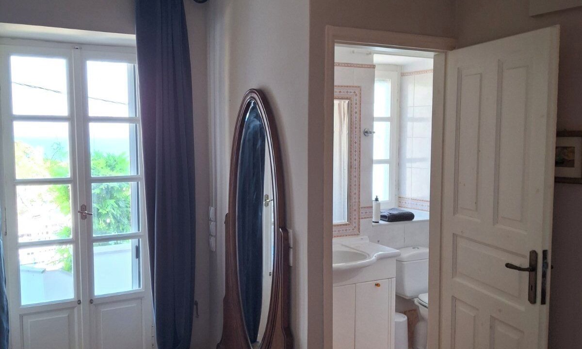 Photo of Bathroom in Hydra