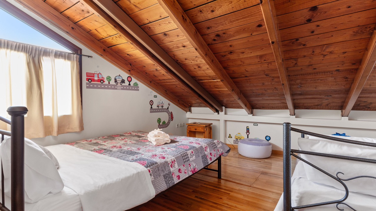 Photo of Bedroom in Aigaleo