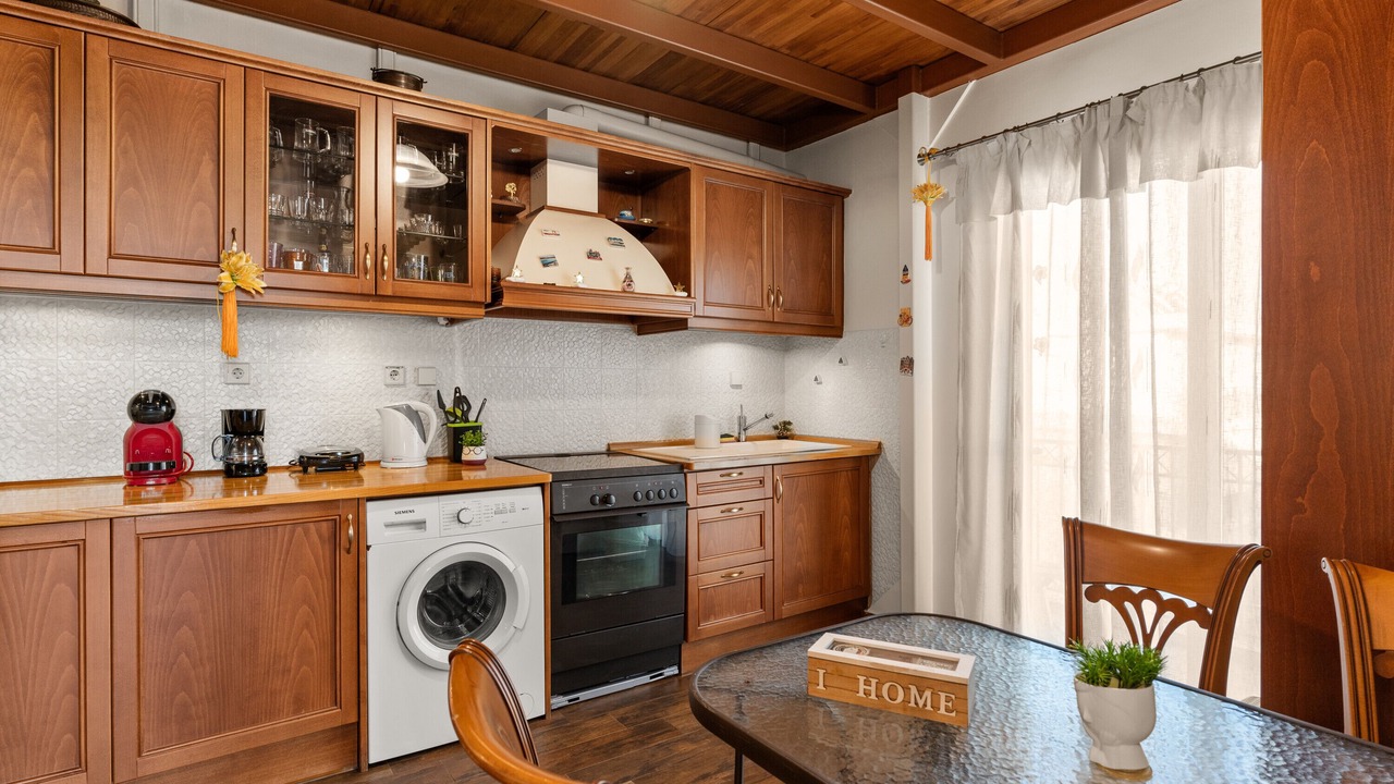 Photo of Kitchen in Aigaleo