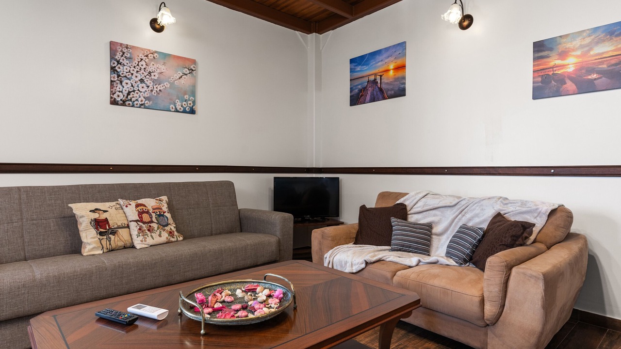 Photo of Livingroom in Aigaleo