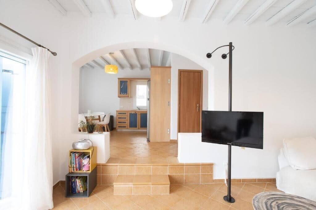 Photo of Livingroom in Ano Mera