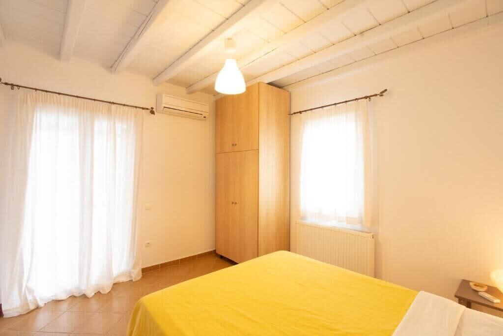 Photo of Bedroom in Ano Mera